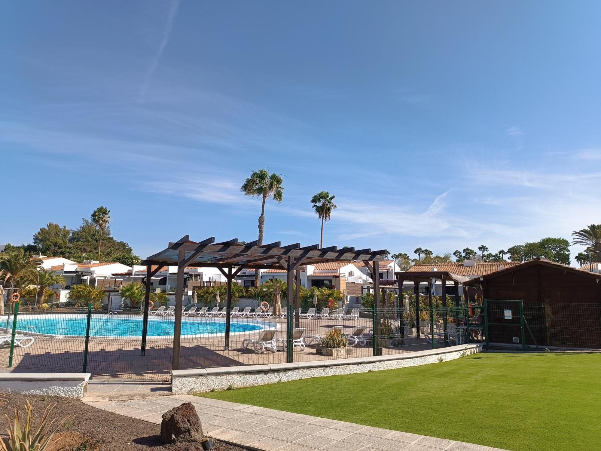 Sunny Bungalow With Garden #1 Μασπαλόμας Εξωτερικό φωτογραφία
